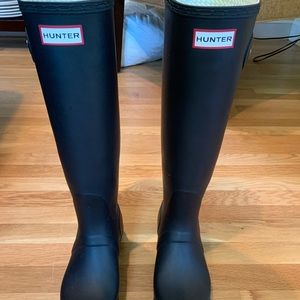 Women’s Tall Hunter Rain Boots